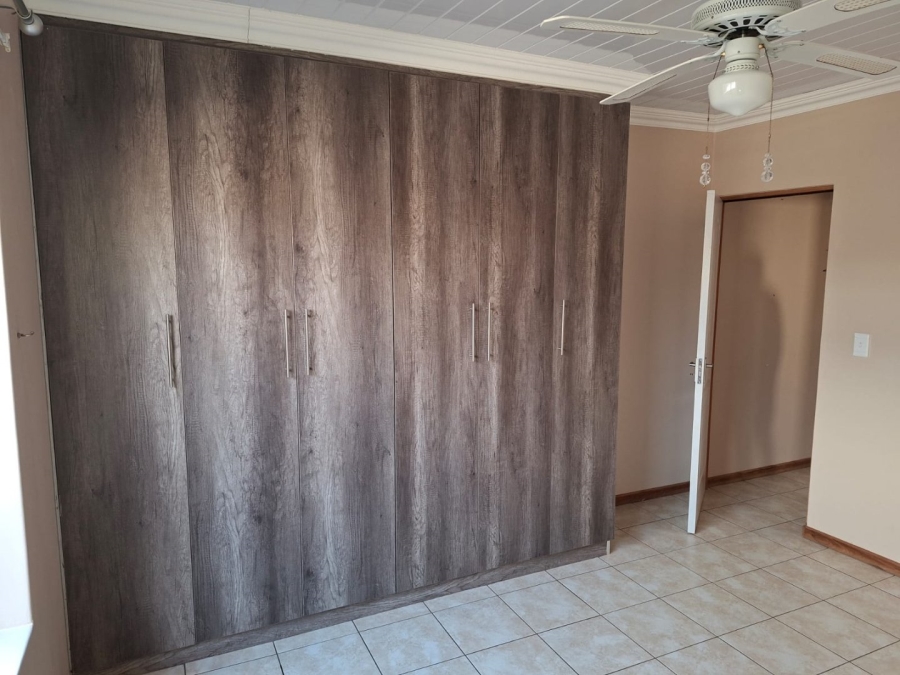 To Let 2 Bedroom Property for Rent in Wilkoppies North West
